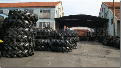 工廠生產(chǎn)7.00-12工程機械輪胎叉車花紋圖片,工廠生產(chǎn)7.00-12工程機械輪胎叉車花紋圖片大全,青島昊佳橡膠制品-